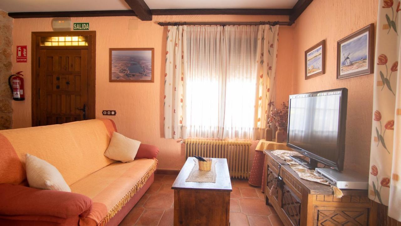 Casa Rural Santa Elena Villafranca de los Caballeros エクステリア 写真