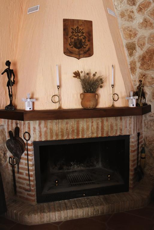 Casa Rural Santa Elena Villafranca de los Caballeros エクステリア 写真